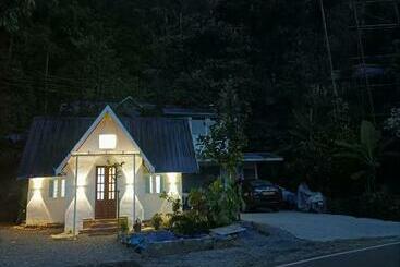 Bed and Breakfast Gardenia Villa Munnar