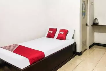 هتل Oyo 92060 We Bro Kost