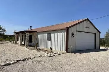 Majatalo Ranchito Cabin In Hondo