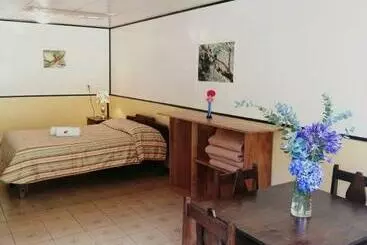 ベッドアンドブレックファースト Cabinas El Quetzal