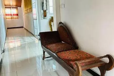 ペンション Niwasa House