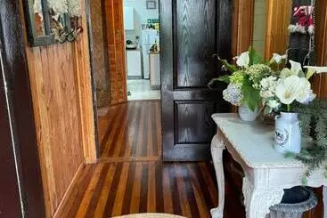 تختخواب و صبحانه Hostal Das Hause
