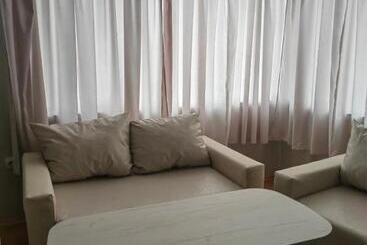 בית מלון כפרי хотел тримата мускетари