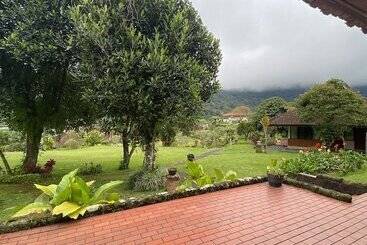 ホテル Buyan Resort