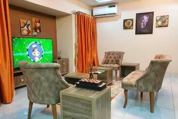 تختخواب و صبحانه Macdestly Private Residence