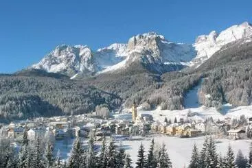 Aparthotel Residence Resort Borgo Al Sole