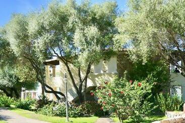 Apartments In Residence With Swimming Pool In Porto Rotondo