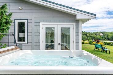 Pension Ocean Bay View Luxury Guesthouse