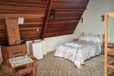 ユースホステル Villa Das Palmeiras Chalés & Camping