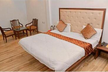 酒店 M.a International, Amritsar