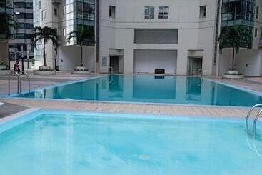 هتل آپارتمان Fort Victoria Condominium Tower C