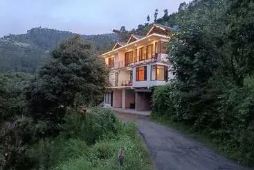 Oaktree Homestay