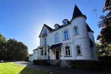 Bed & Breakfast La Villa Blanche Spa