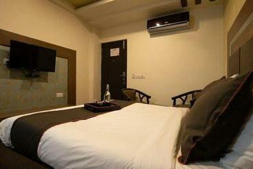 ホテル Flagship Sla Inn