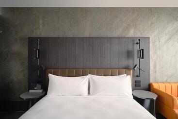 The Motley Hotel Richmond, Tapestry Collection By Hilton