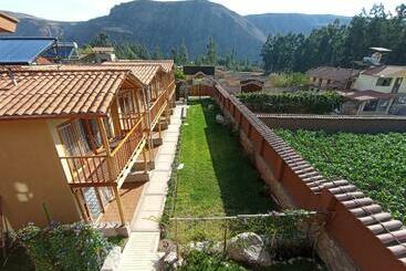 هتل Urubamba