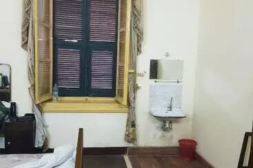 Clement S House Hostel