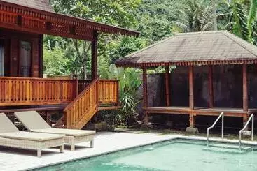Hotelli Madaira Villa Senggigi