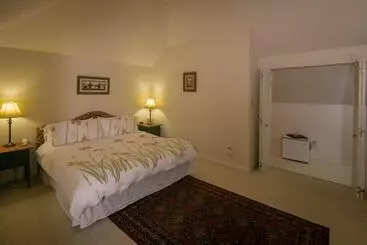 住宿加早餐  Taylor House Inn