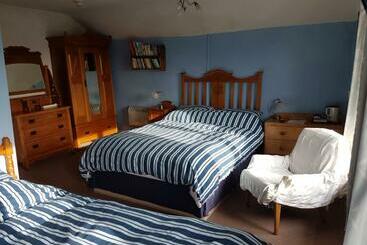 Bed and Breakfast The Porthvean