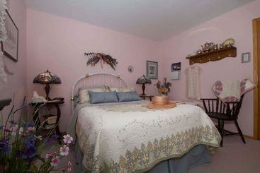 Evergreen Gate Bed And Breakfast