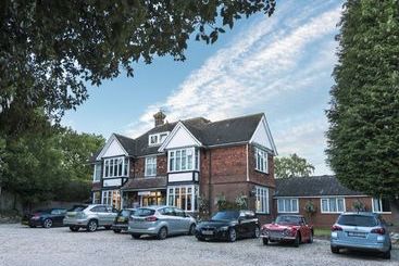 호텔 Downsview Guest House