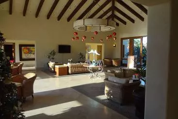 Chalet Paradise Ranch Estate