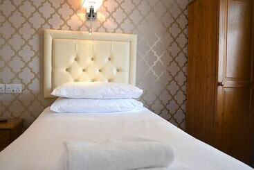 펜션 Ashlea Guest House