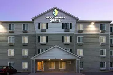 公寓式酒店  Woodspring Suites Clarksville Ft. Campbell