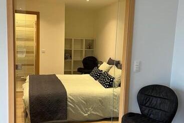 مبيت وإفطار Côté Source Appartement