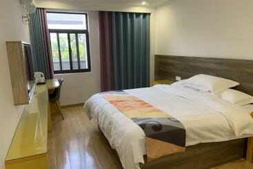 酒店 Shell Liu An Wanxi Avenue International Motor City