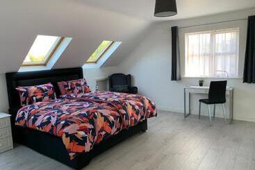 Milltown Lough Eske Bed & Breakfast