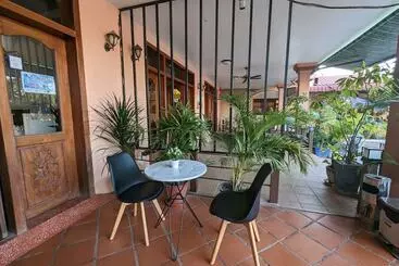 Majatalo Reach Kunthea Guesthouse