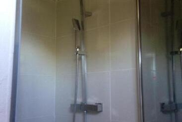 مبيت وإفطار Le Jardin Adele