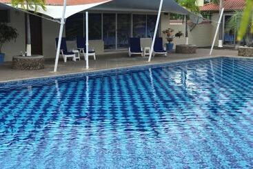 Hotel Studio Unit In Beautiful Resort