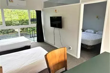 Ranfurly Evergreen Motel