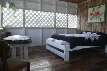 הוסטל Puerto Viejo   Estd 1939