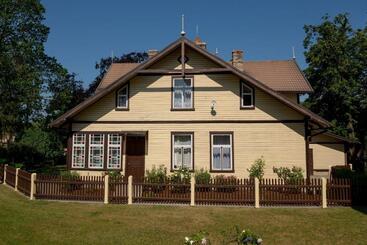 پانسیون Villa Magonīte