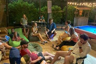 Yoyo Surf Hostel Ahangama