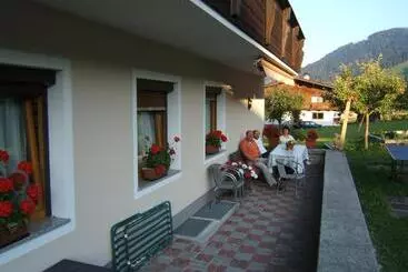 Majatalo Gästehaus Sonja