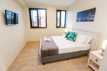 فندق صغير Global Backpackers Cairns