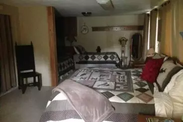 Anchorage Walkabout Town B&b