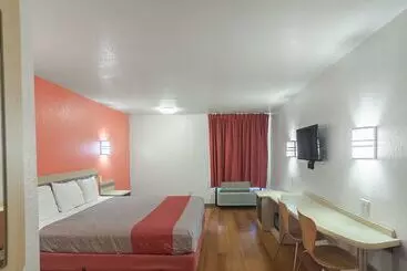 Motel 6oklahoma City, Ok  South