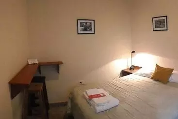 Sabatico Travelers Hostel & Guesthouse