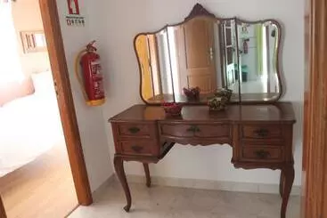 Ericeira Chill Hill Hostel & Private Rooms