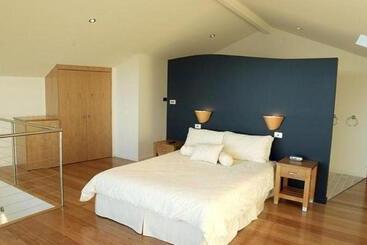 Жильё для туристов Wheelhouse Apartments