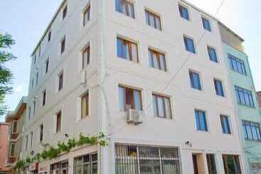 アパートホテル Birlik Apart