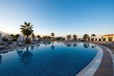 هتل Akra Fethiye Tui Blue Sensatori - Ultra All Inclusive