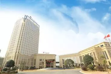 호텔 Ramada Yiyang Taojiang