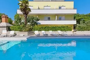 هتل Villa Liburnum